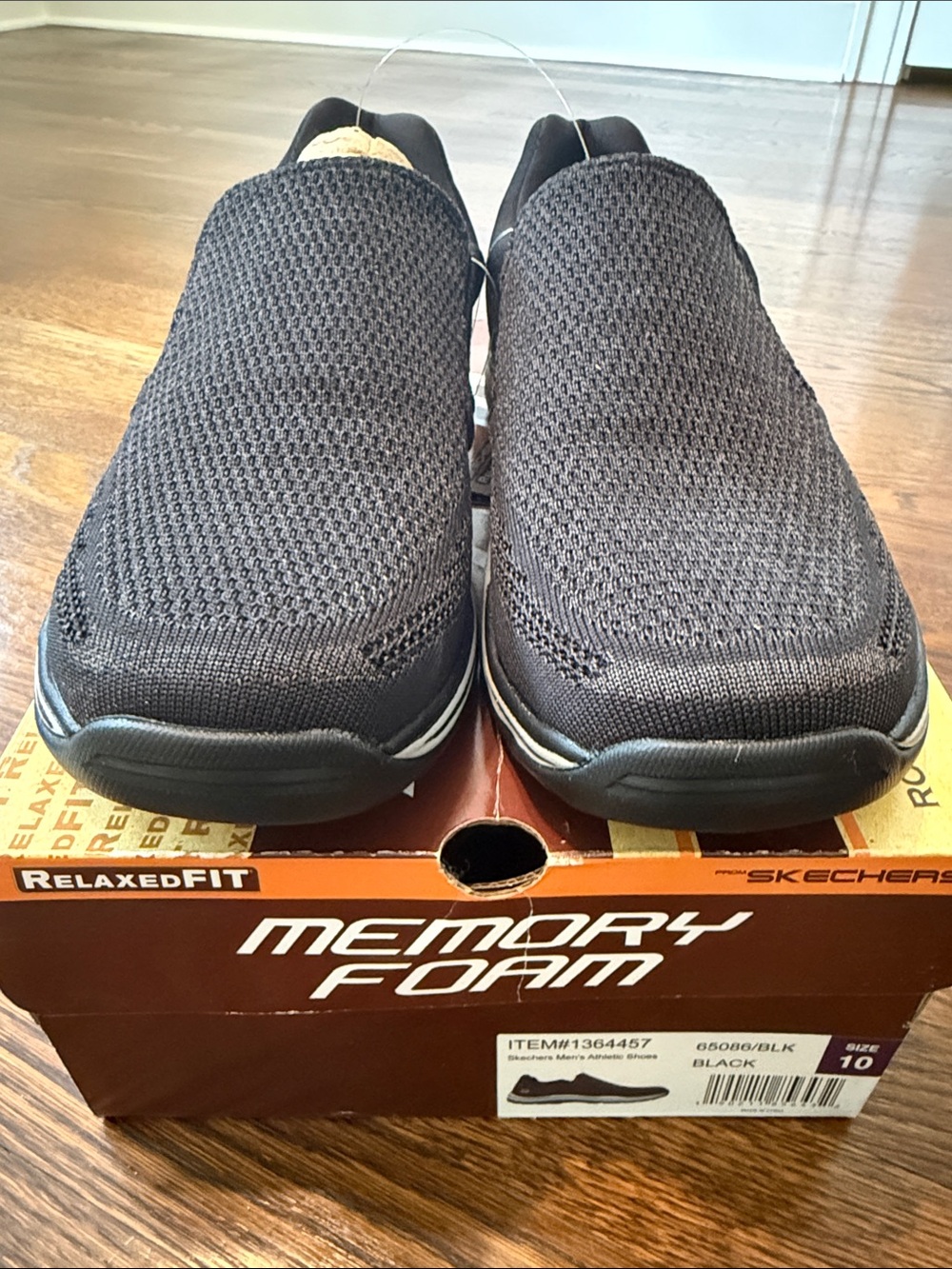 Sketchers Slip ons